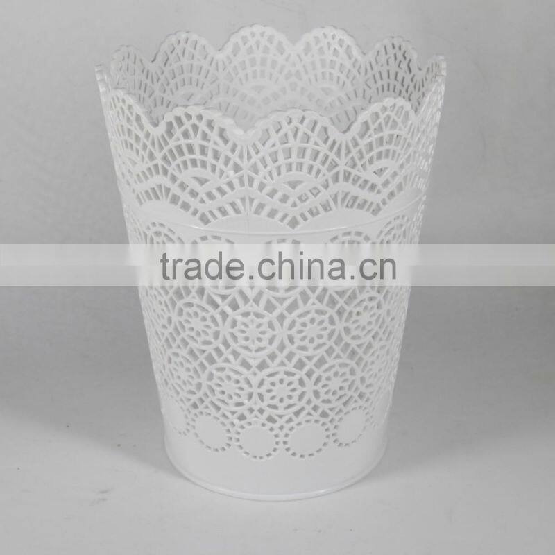 plastic desk sundry container