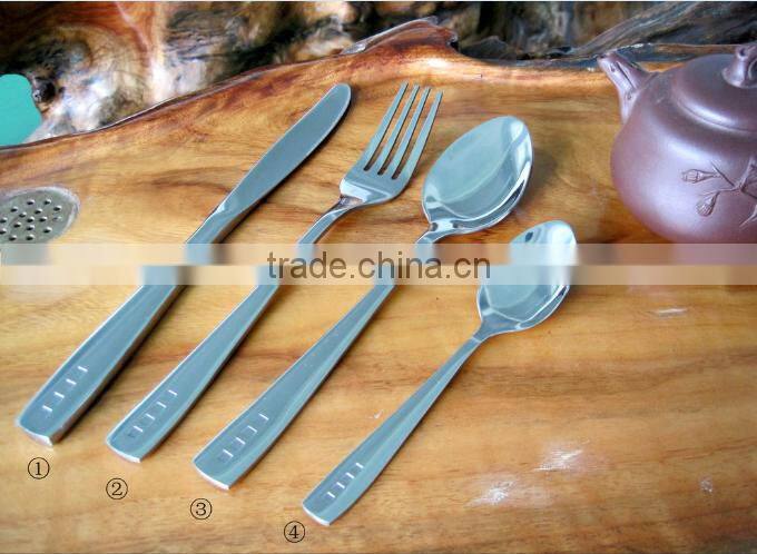 Low price promotion cutlery;wholesale 18/0 stainless steel popular ceremic handle flatware set