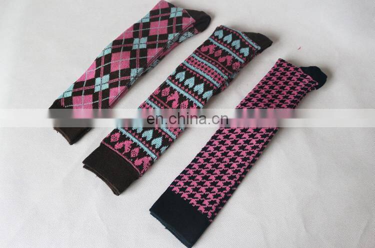 2016 Popular Houndstooth slim fit boot socks custom ladies long socks