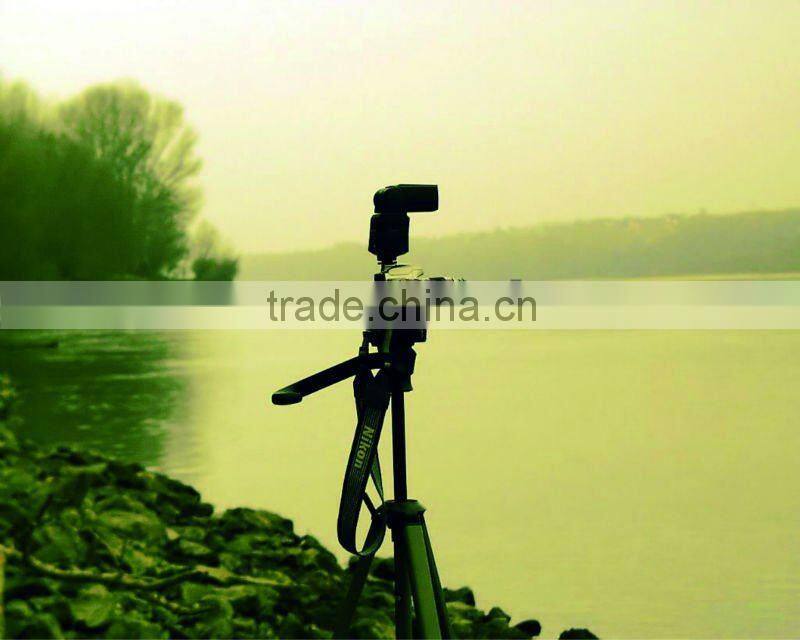 340# Lightweight aluminium alloy camera tripod