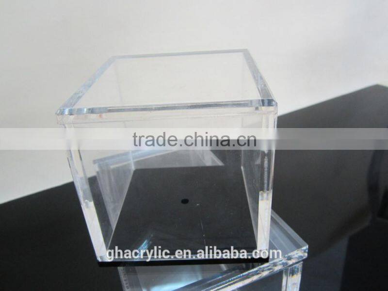 Smooth and high transparent acrylic square box