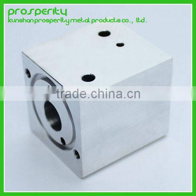 CNC machining machined medical parts/medical three-way valve