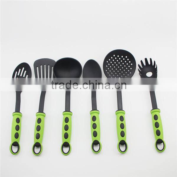 Trendy style nylon kitchenware utensils