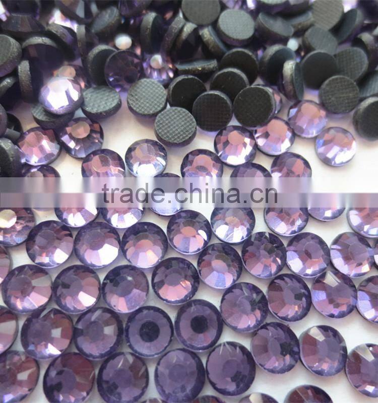 Wholesale manufacture strong glue tanzanite color iron on glue hot fix stone for Europe market customer