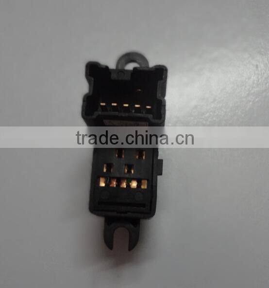 High Quality Nissan Power Window Switch 25411-JG000