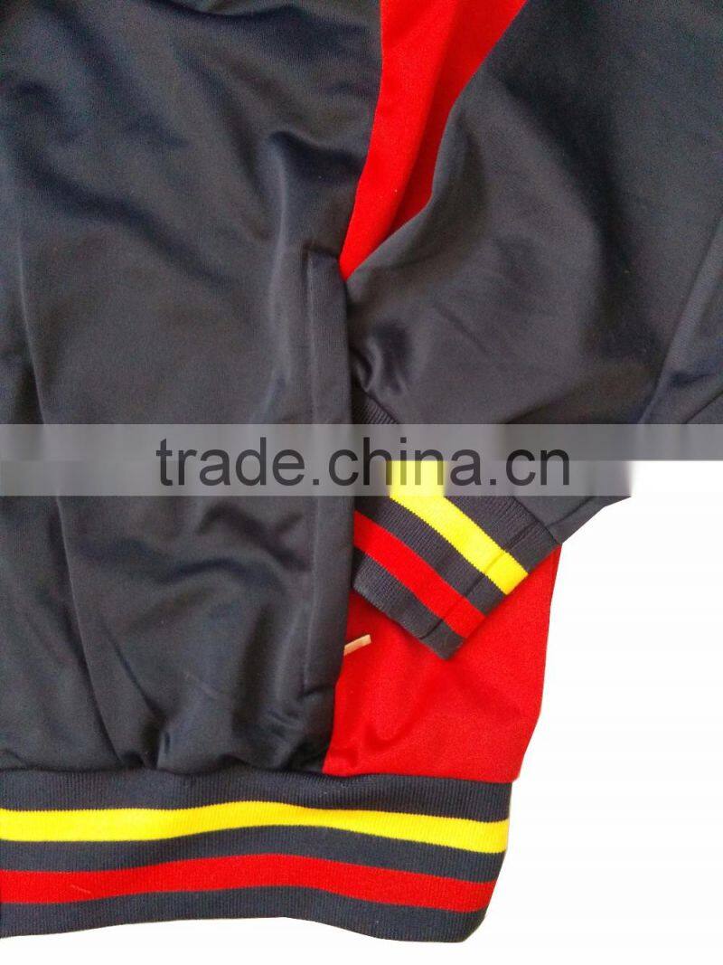 Wholesale 2016 hot sale China outdoor stylish Leisure mens sport suit