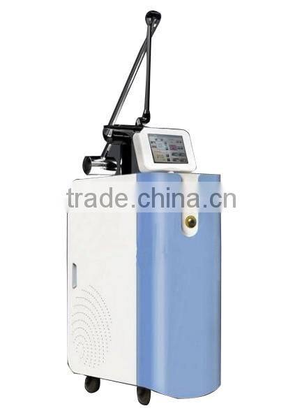 Professional CO2 Fractional Laser Machine For Women Skin Resurfacing POP IPL FC10