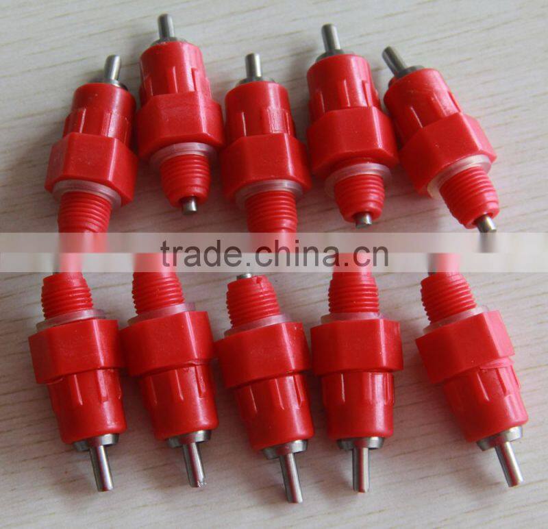 most popular high quality stainless steel /plastic chicken /broiler nipple drinker