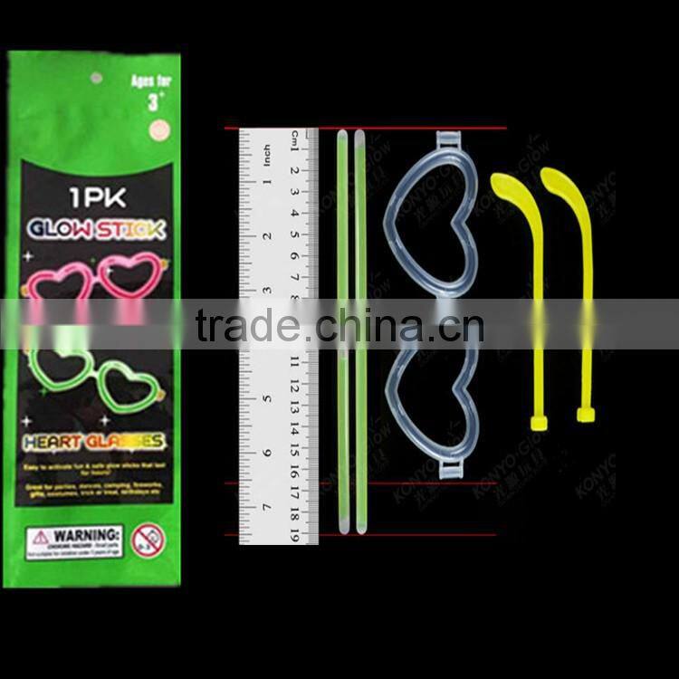 Party Toys With Fun Glow Heart Glasses(EN71, ASTM F963)