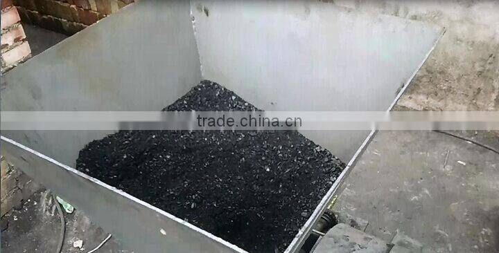Pulverized coal machine for melting furnace