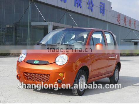 Cheaper 4 Door LHD 5 Seats 4x2 Automobiles Vehicles