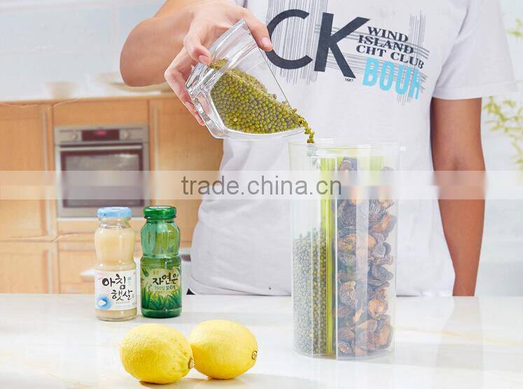 Wholesale Stock Kitchen Seal Dustproof Moistureproof 3 Lattices Fresh Barrel Food Bucket