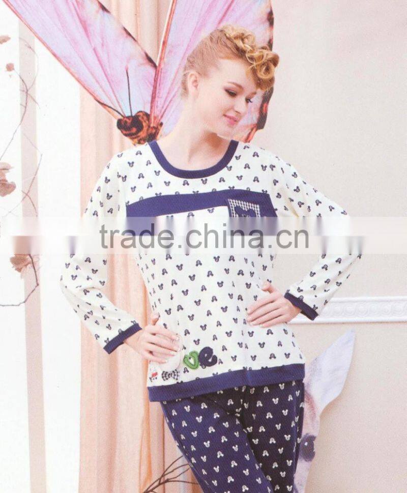 Hot selling Chrismas adult woman cotton pyjamas fashion design nigtwear for woman