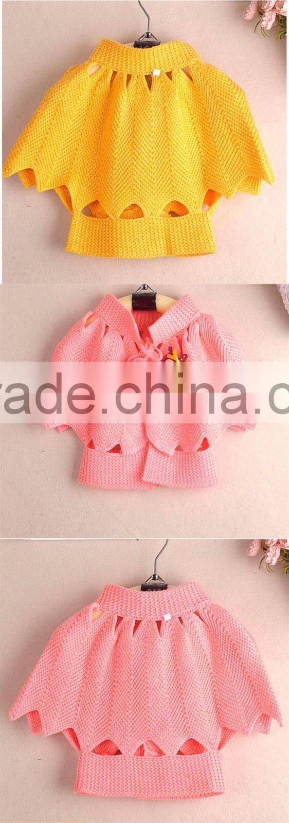 Stylish Princess design high quality yellow baby kids girls poncho cape coats