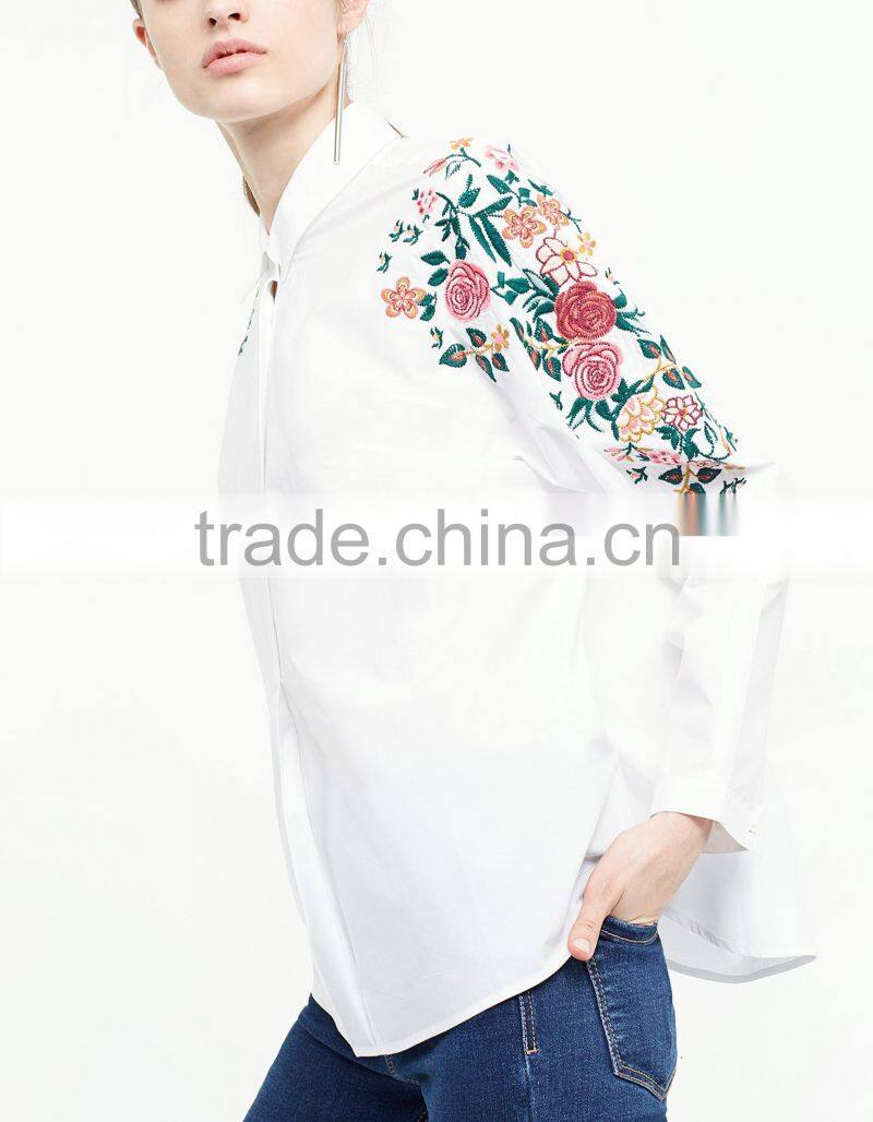 2017 spring and summer national style embroidered long sleeve blouse lapel embroidery white cotton shirt