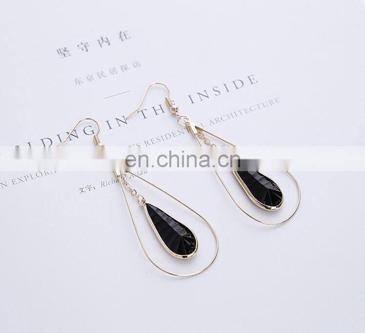 Contracted Han Guoer nail female long tassel earrings hand geometry eardrop asymmetric earrings wholesale pearl earrings