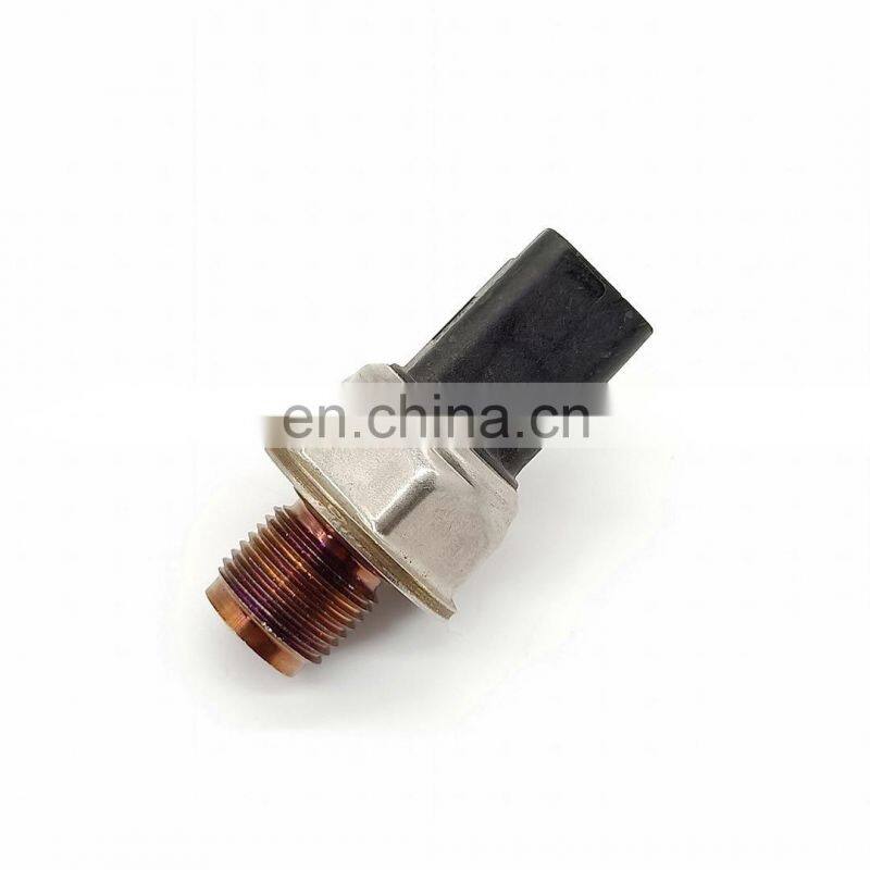 Fuel Rail Pressure Sensor 55PP61-01 55PP6101 28389852