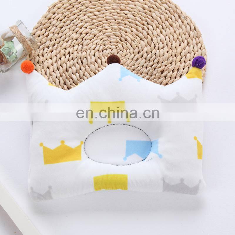 2018 Custom Comfortable Baby Newborn Nursing Washable Crown Animal Cushion Infant Pillow