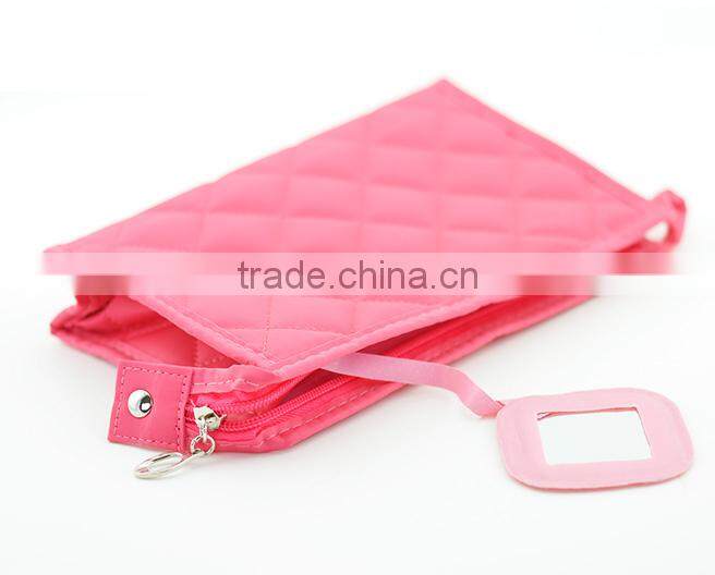 Prismatic tartan pattern fashionable cosmetic bag, high class for female