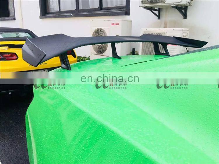 Beautiful Carbon fiber body kit for Chevrolet Camaro in 1LE style wing spoiler trunk spoiler with auto tuning accessories