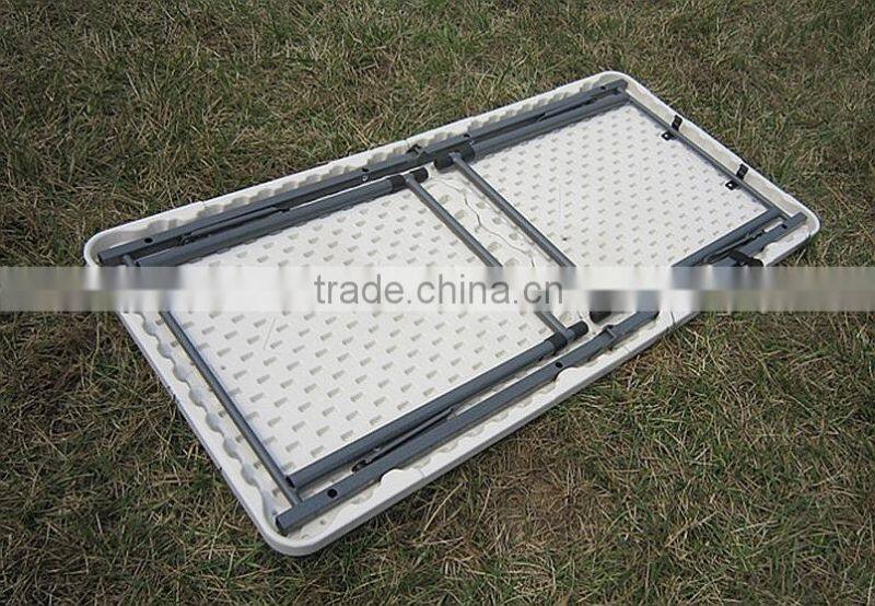 Easy Handling Folding Picnic Table