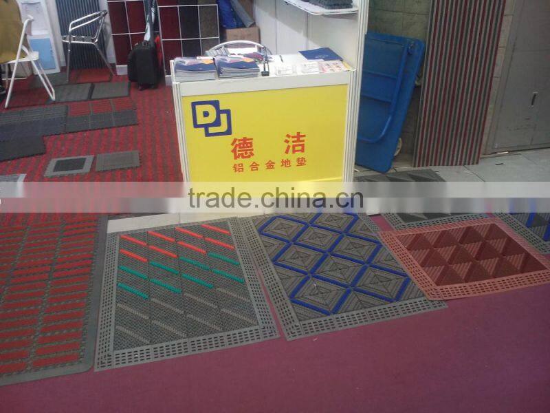 Qingdao dust cleaning mat with milliken carpet