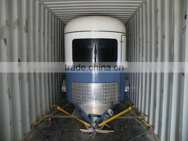 2 horse float straight load