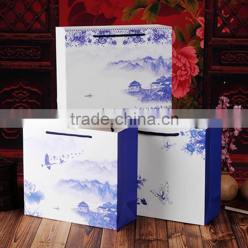 Fashion gift paper bag alibaba handbag make in China