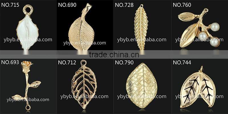 CDE Wedding Decoration Garment Accessory