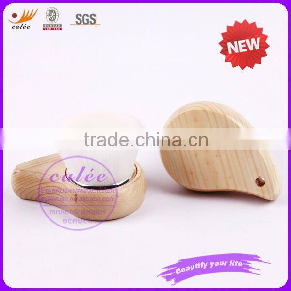 Eya new design face makeup pore brush with nylon hair