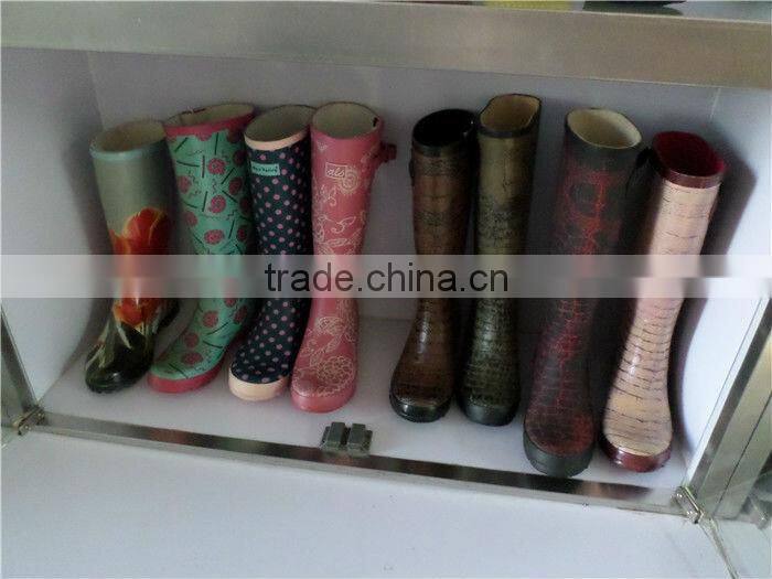 2016 fashion waterproof rubber boots from quzhou hebei