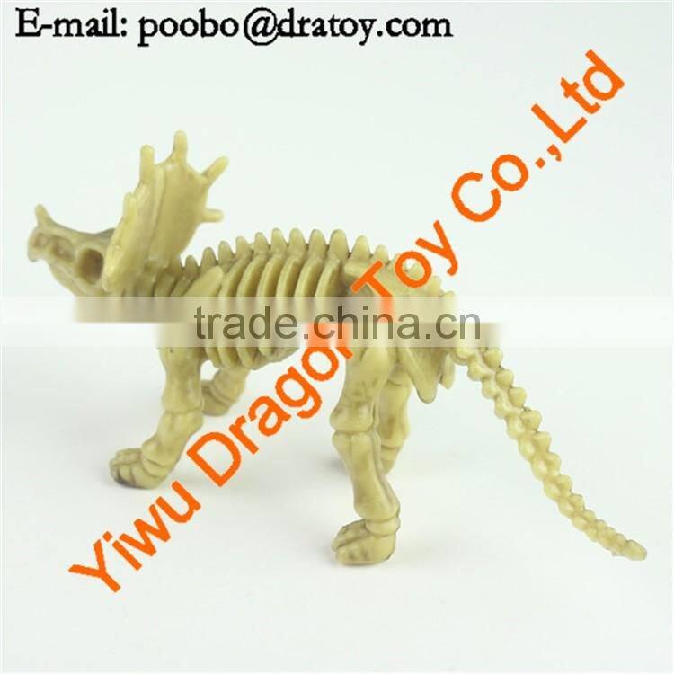 12design Skeleton of a dinosaur toy