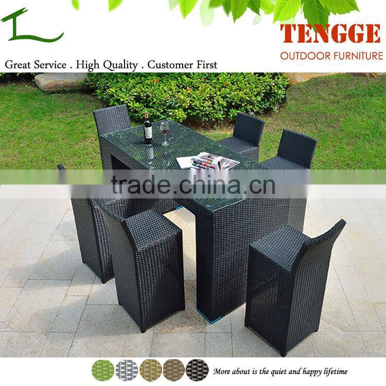Latest trendy outdoor rattan furniture bar table set