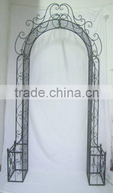 Metal wedding arch
