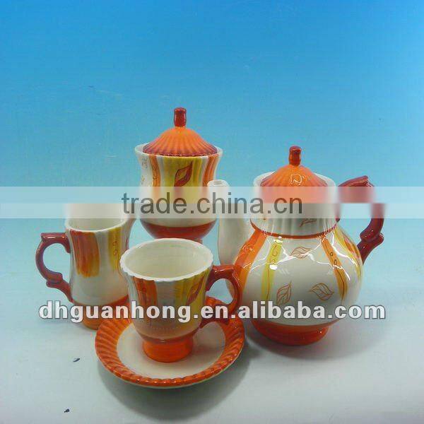 Ceramic cup with tea pot for dinnerware