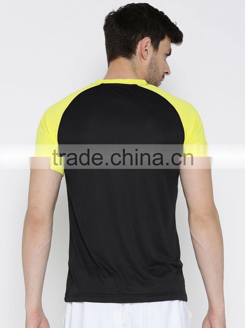 Men Black Solid Round Neck T-Shirt Solid Tee With Custom Printed Detail Summer Quick Dry Sport Tee