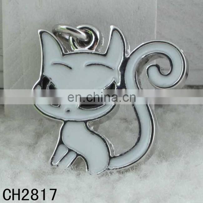 Hot selling Lovely white zinc alloy animal cat designed pendant charms
