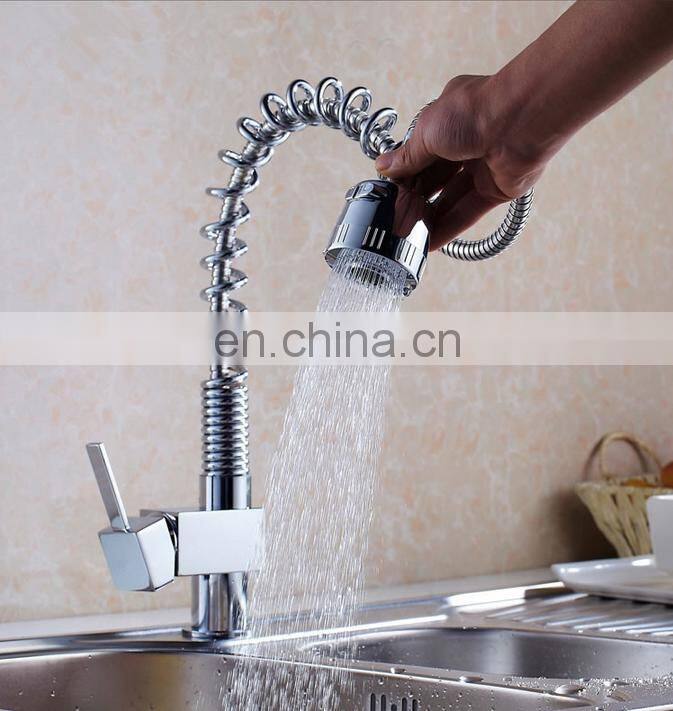 Unique Design Deck Mounted Single Handle Pull Out Kitchen Faucet