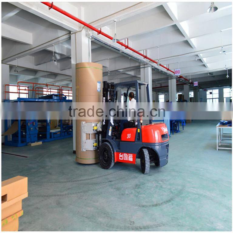 Honeycomb paper packaging box for socks and pants