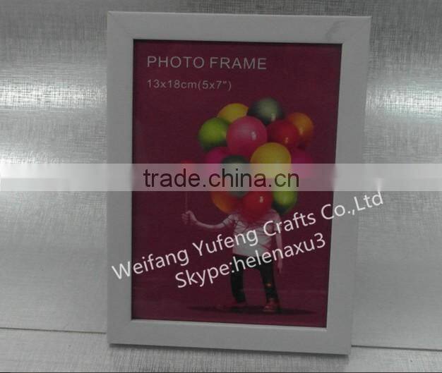 family cheap semi glossy MDF photo frame decorative photo frame