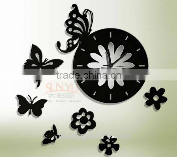 The International Famous Brand Luxury Acrylic Wall Clock roman numerals