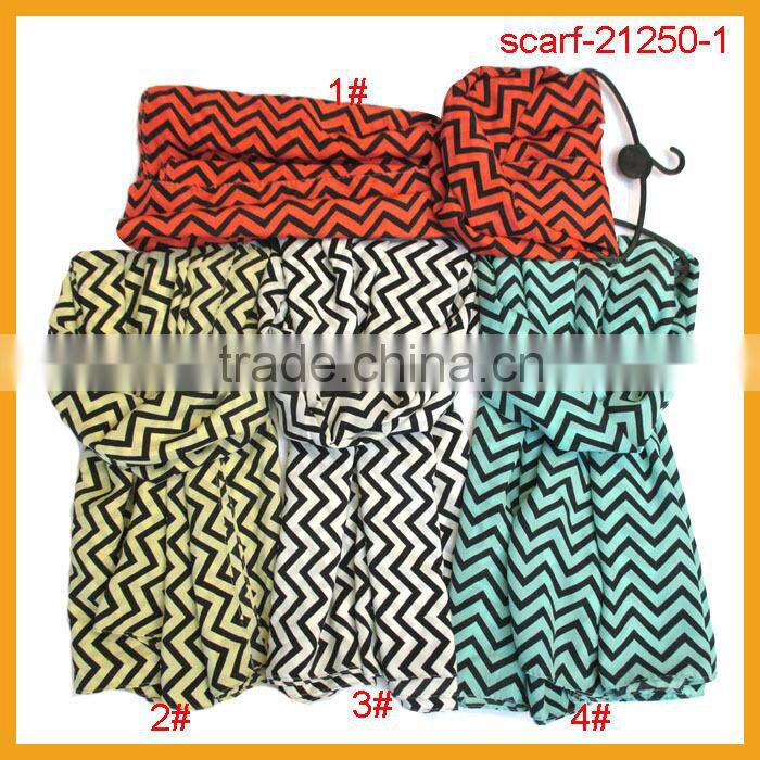 2014 wholesale fashionable square chiffon scarf
