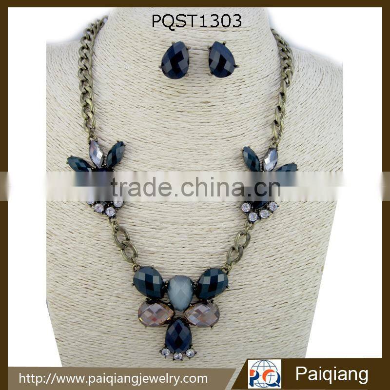 2016 Spring and summer new design white diamond necklace and earring jewelry set