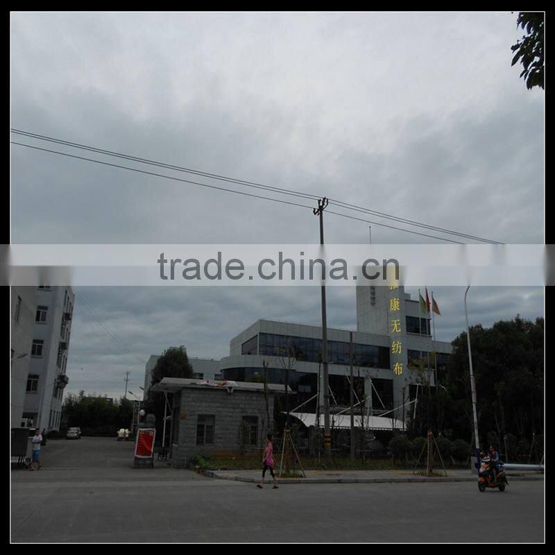 Pink spunlace nonwoven fabric C-shape protective face mask with valve