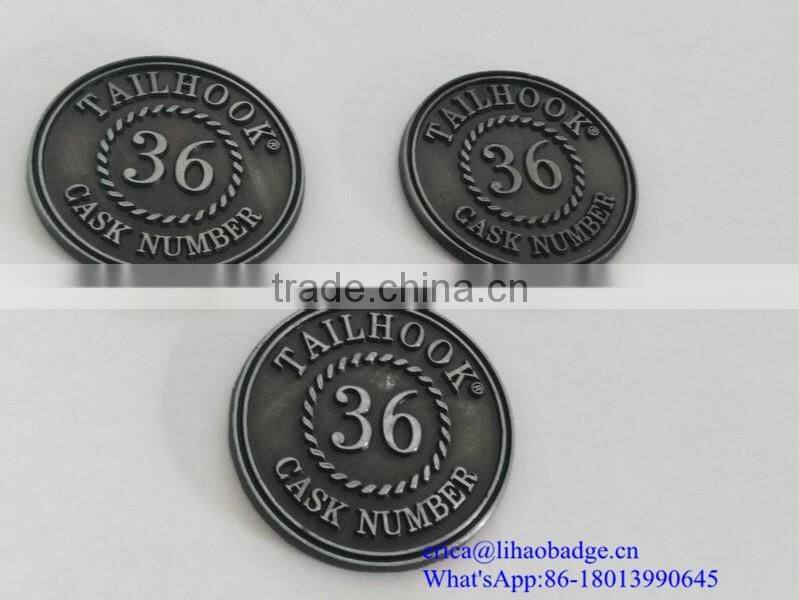 Wholesale cheap custom zinc alloy label wine bottle label logo label metal