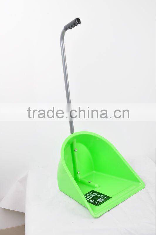 Manure scoop of horse yard equipment