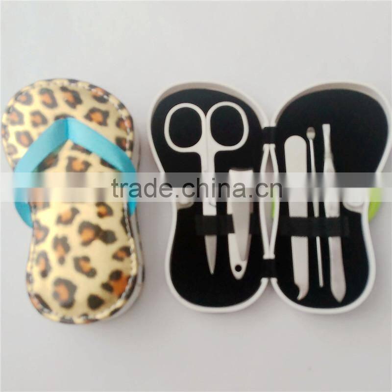 Manufacturer hot sale slipper girl manicure set