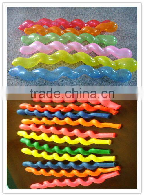 promotional toy use swirl baloon