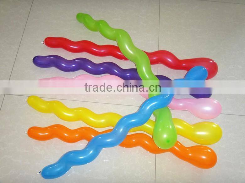 Colorful screw balloons for decoration