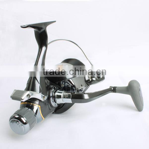 Stainless steel plate spinning fishing reel
